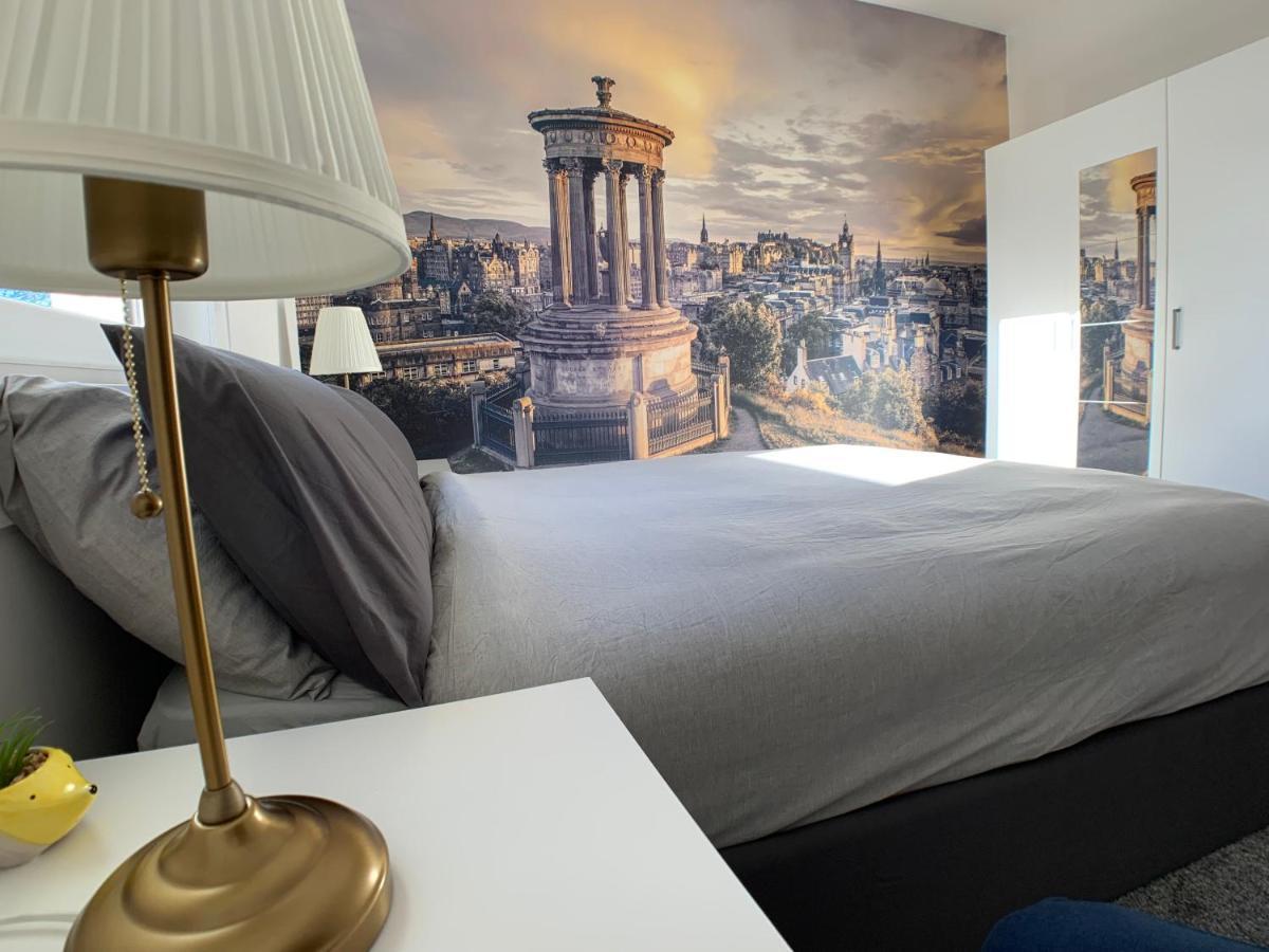 Maria- Bright And Modern City Center Apartment . เอดินบะระ ภายนอก รูปภาพ