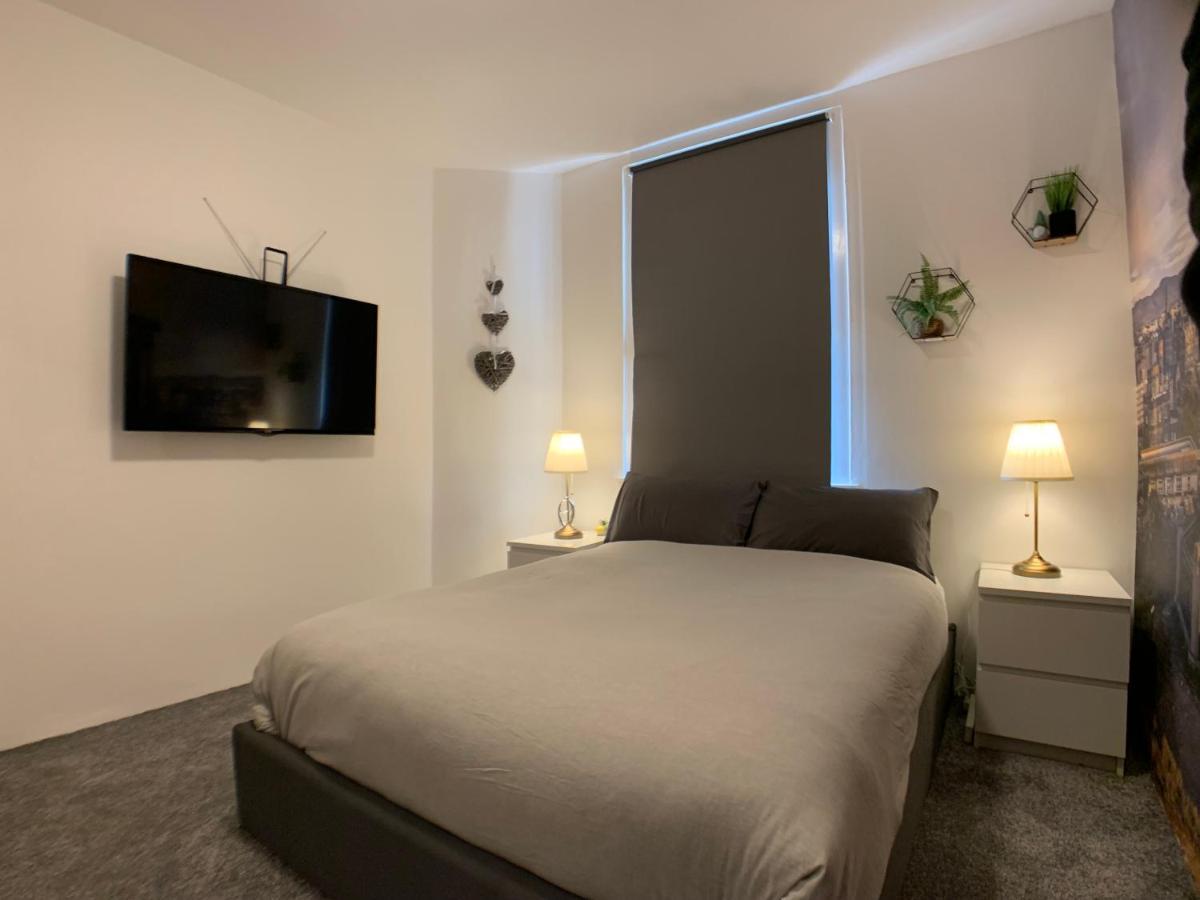 Maria- Bright And Modern City Center Apartment . เอดินบะระ ภายนอก รูปภาพ