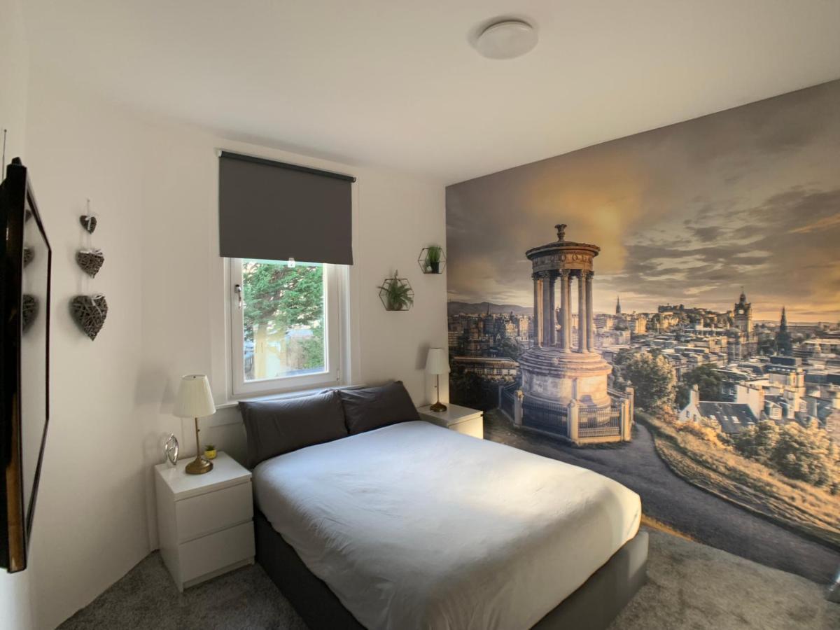 Maria- Bright And Modern City Center Apartment . เอดินบะระ ภายนอก รูปภาพ